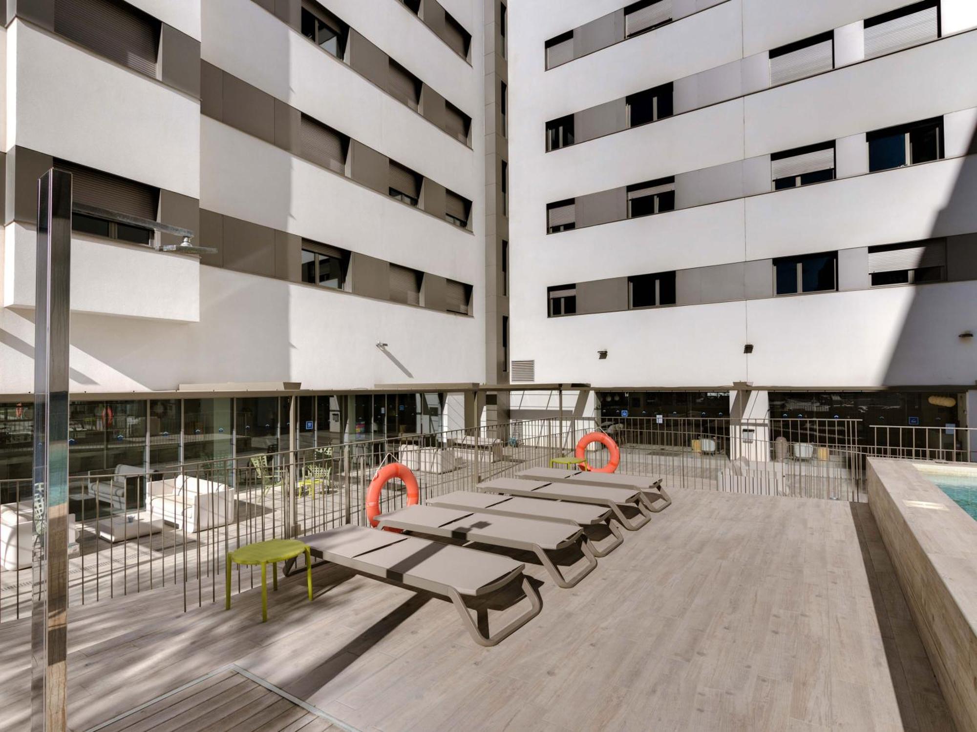 Livensa Living Studios Valencia Marina Real Hotel-Apartamento Экстерьер фото