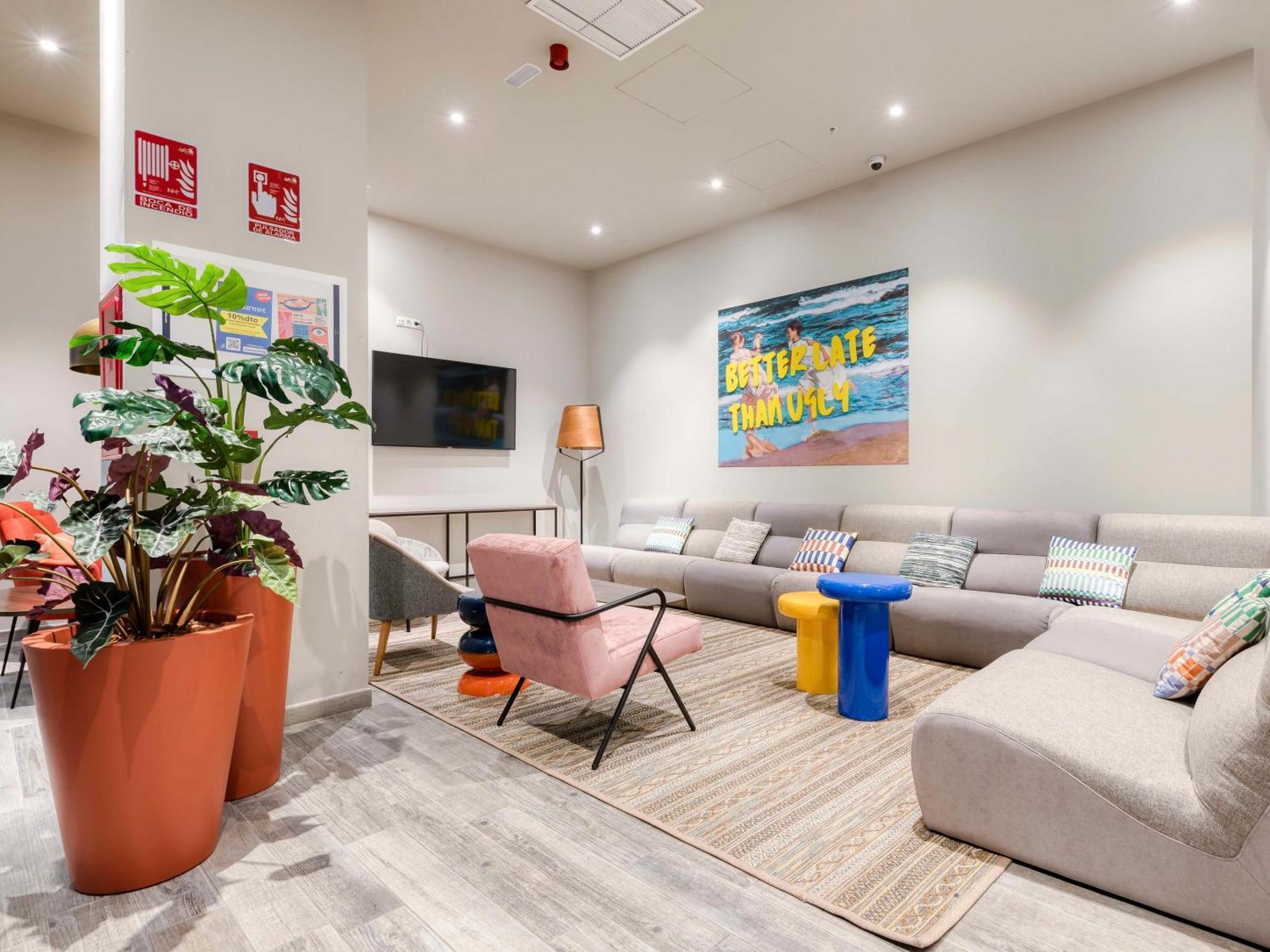 Livensa Living Studios Valencia Marina Real Hotel-Apartamento Экстерьер фото